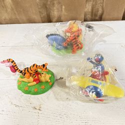 Cake - Baking Decorations Pooh / Helmo 3 pieces total