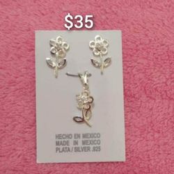 925 Sterling Silver Pendant With The Earrings/Dije Con Aretes De Plata 925