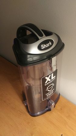 Shark upright vacuum container dirt cup