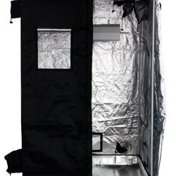2x Grow Tents