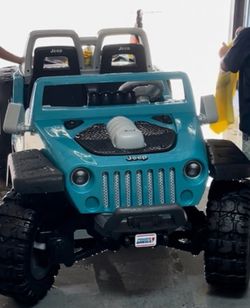 Power Wheels Jeep Wrangler Kids Ride-On