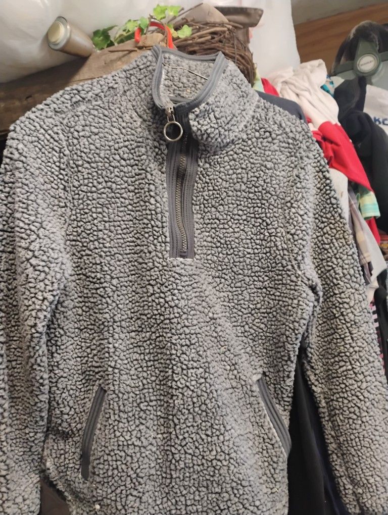 Women's Cozy Sherpa Shirt Size Medum