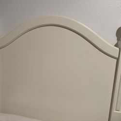 Pottery Barn Twin Bed