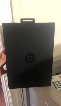 Beats wireless Gold