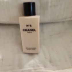 CHANEL N°5 PARIS BODY LOTION
