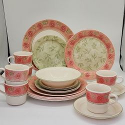 Corelle Heirloom Bloom Dinnerware Set 21-Pc Lot