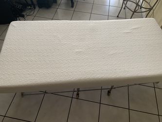 Twin bed with mattress !!