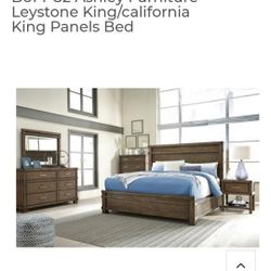 Leystone Cal King Bed And Dresser With Mirror