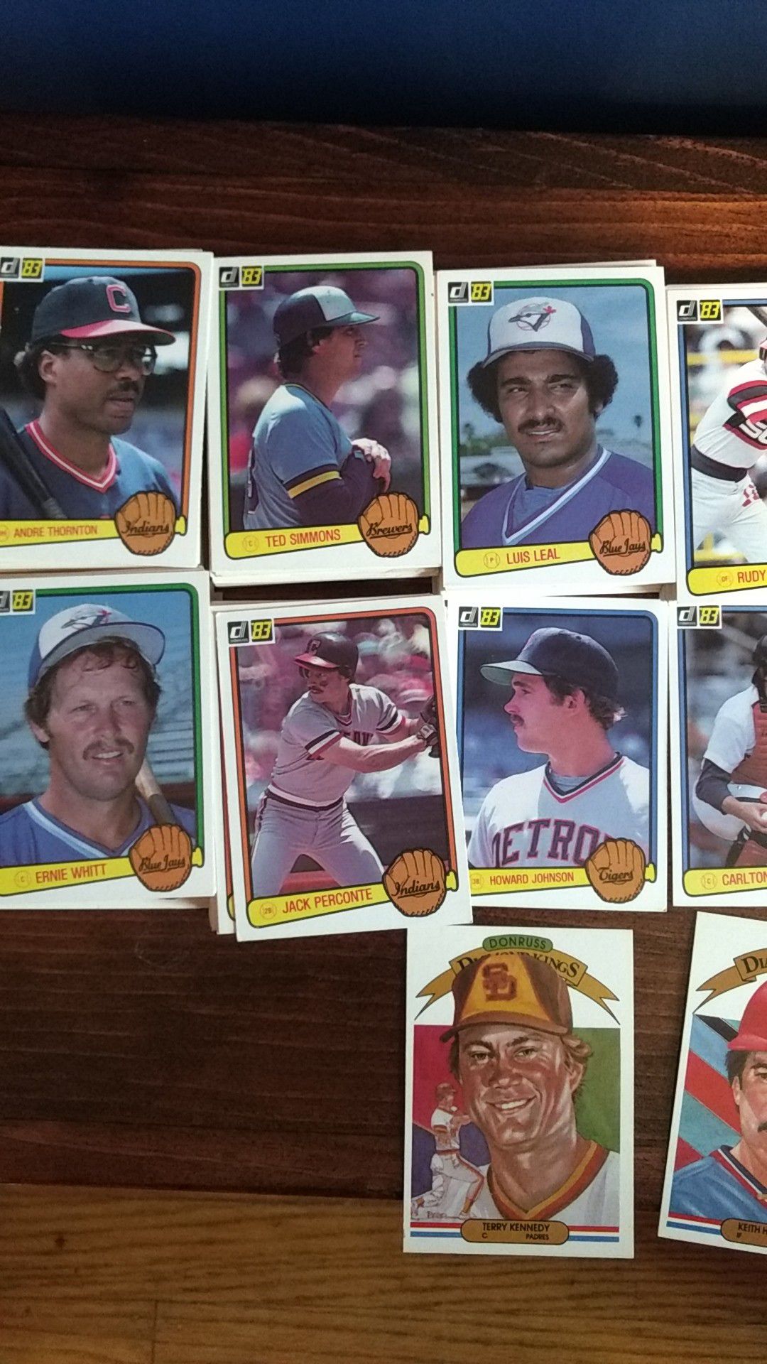1983 Donruss baseball cards around 250 total