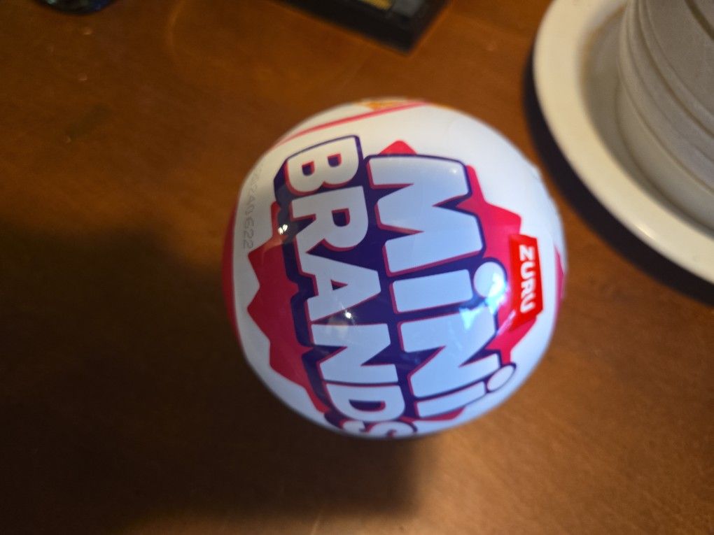 ZURU Mini Brands Series 4" Sphere With Surprise Brands Inside, Miniature Items, Collect Them All!