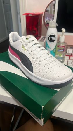 Big Kids 5.5  And A Woman Size 8