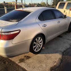 2007 Lexus LS 460