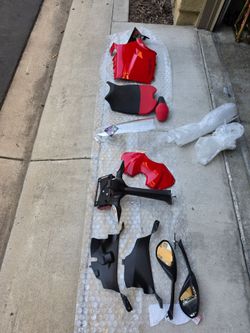 Ducati Panigale V4S  parts