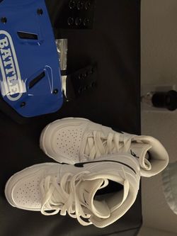 Football youth backplate and cleats