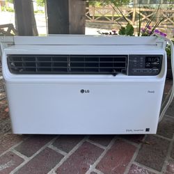 LG 14,000 BTU AC - This thing can cool the largest room!