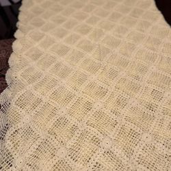 Manteles Echos A Mano Blanco Y Amarillo Para Mesa De 6 Sillas 