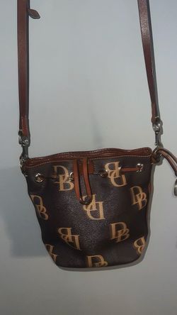 Dooney & Bourke purse and wallet
