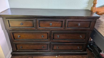 Set of Two Porter 7 Drawer Dresser
