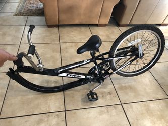 Trek Bikes Boys Pedal Trailer MT 201 20 BK