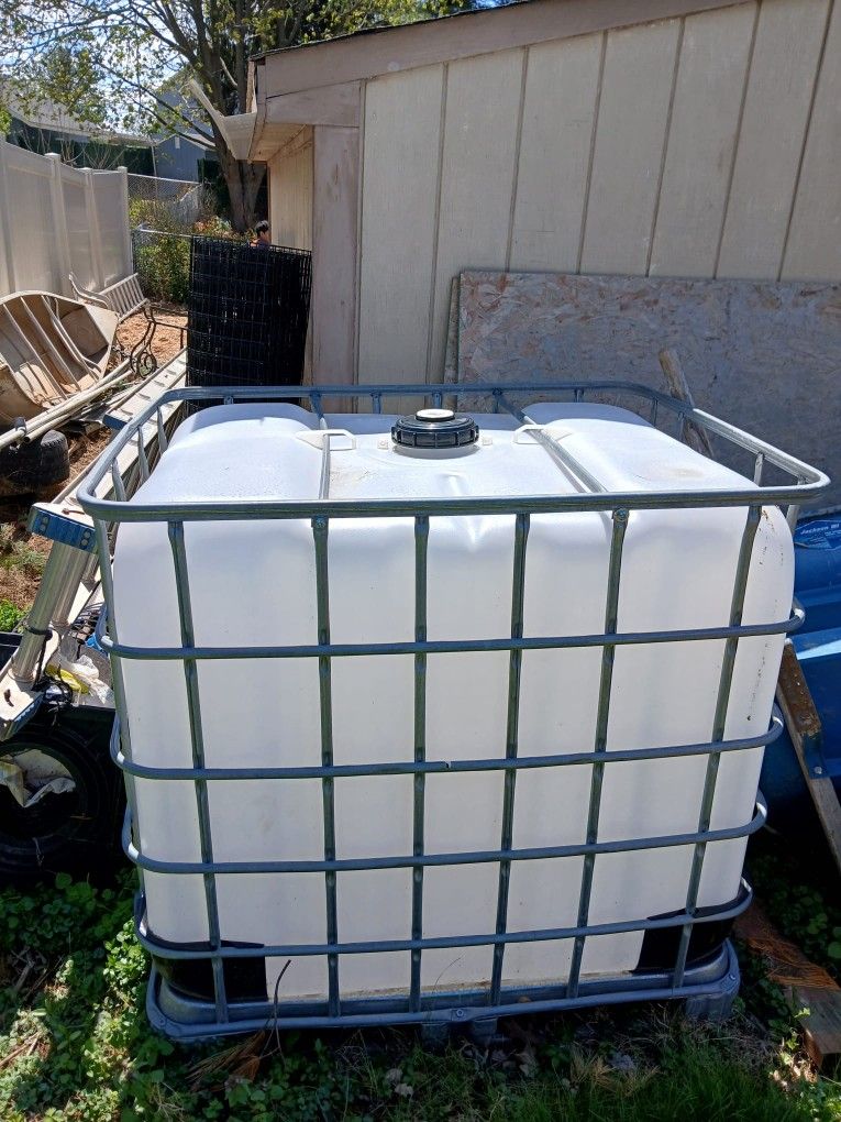 Me Estoy Moviendo, Vendo Herramientas, Favor De Enviarme Un Mensaje Si Están Interesados De Alguna