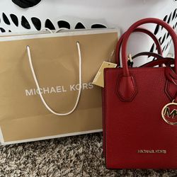 BRAND NEW MICHAEL KORS BAG