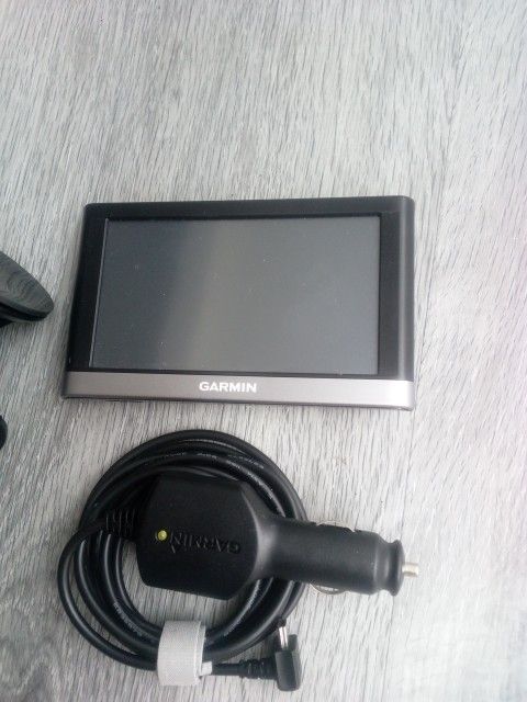 Gps System Garmin Nubi 2597 Lmt Gps