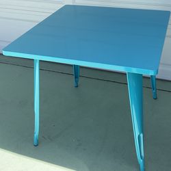 Indoor Outdoor Commercial Grade Metal Table