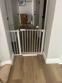Baby/Pet gate