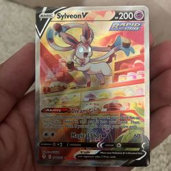 Pokémon TCG Sylveon V Evolving Skies 184/203 Holo Ultra Rare