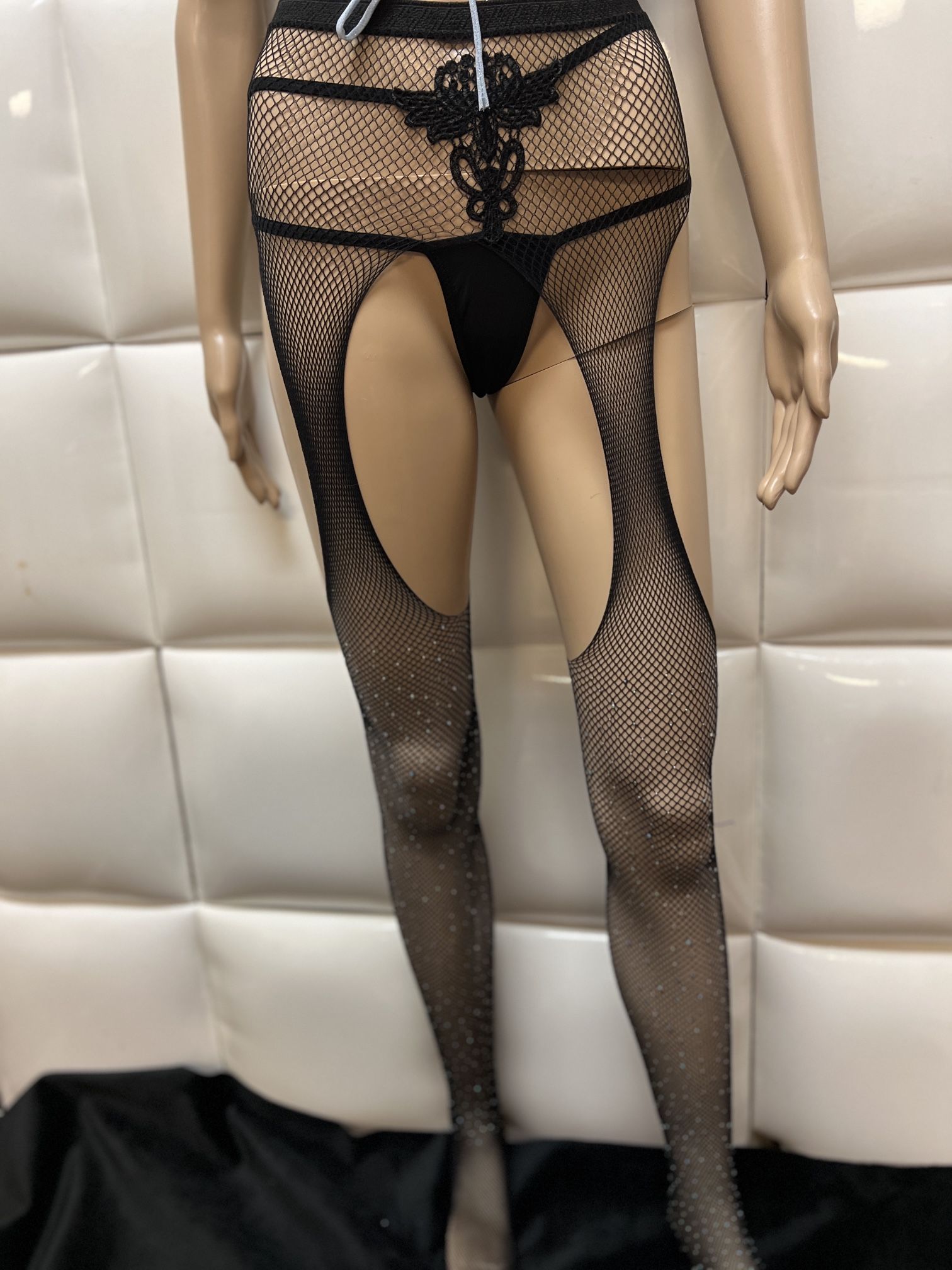 Sexy Pantyhose Fishnets With Rhinestones-fits Small To Médium-BRAND NEW-$15-pantymedias Nuevas No Son Usadas