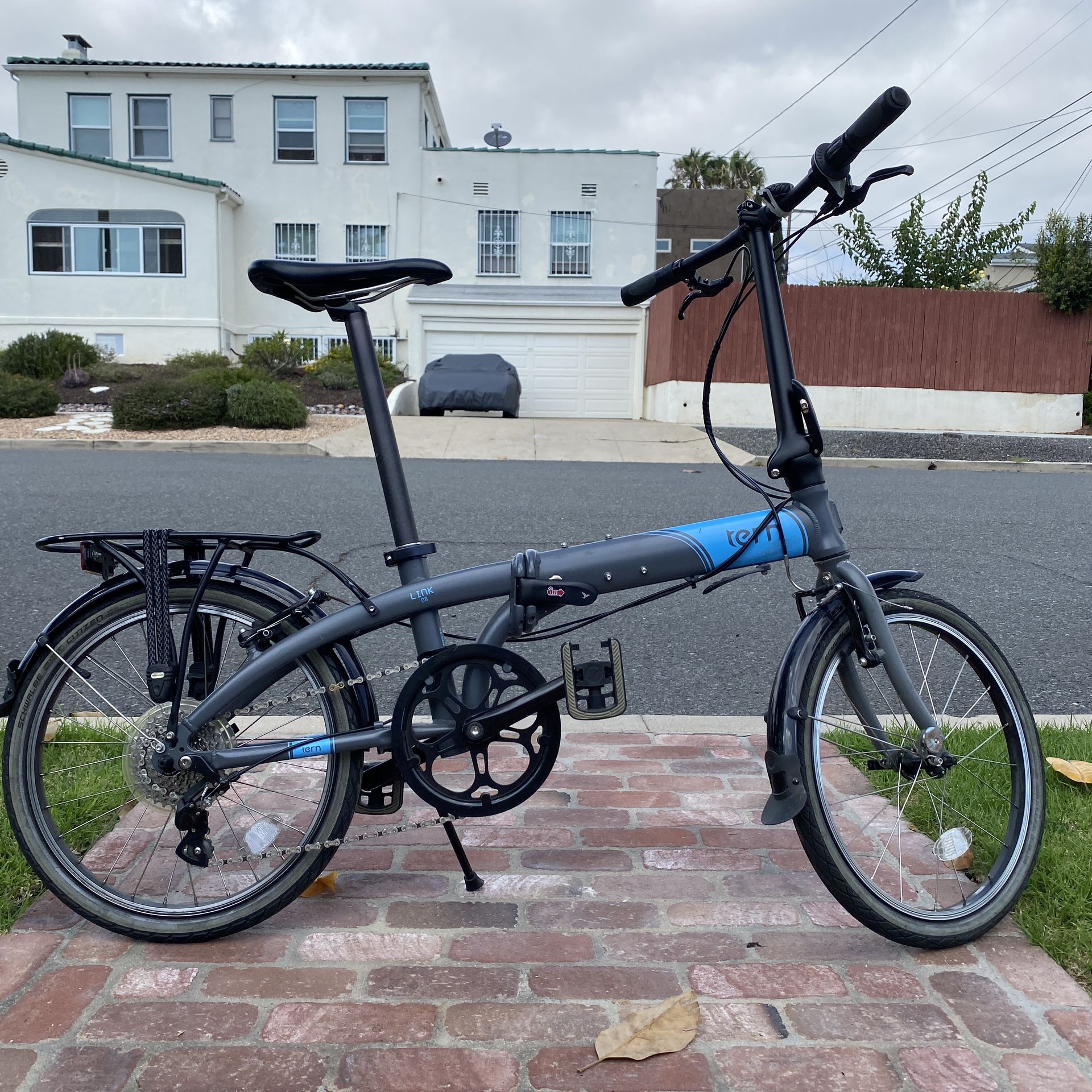 Tern Link D8 8 Speed Folding Bicycle