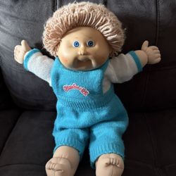 Cabbage Patch Kids Boy Vintage Doll 1985 Collectible 
