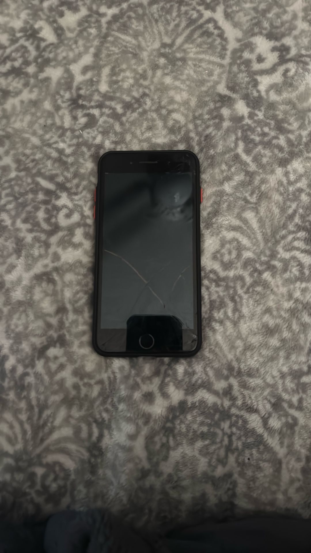 iPhone 8 Plus