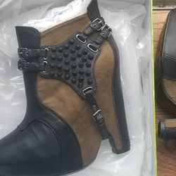 New SAM EDELMAN Boots w Harness s. 8.5