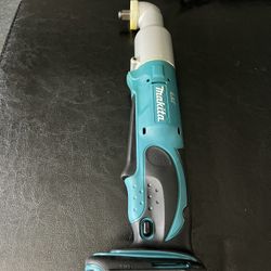 Makita 3/8 Angle Impact