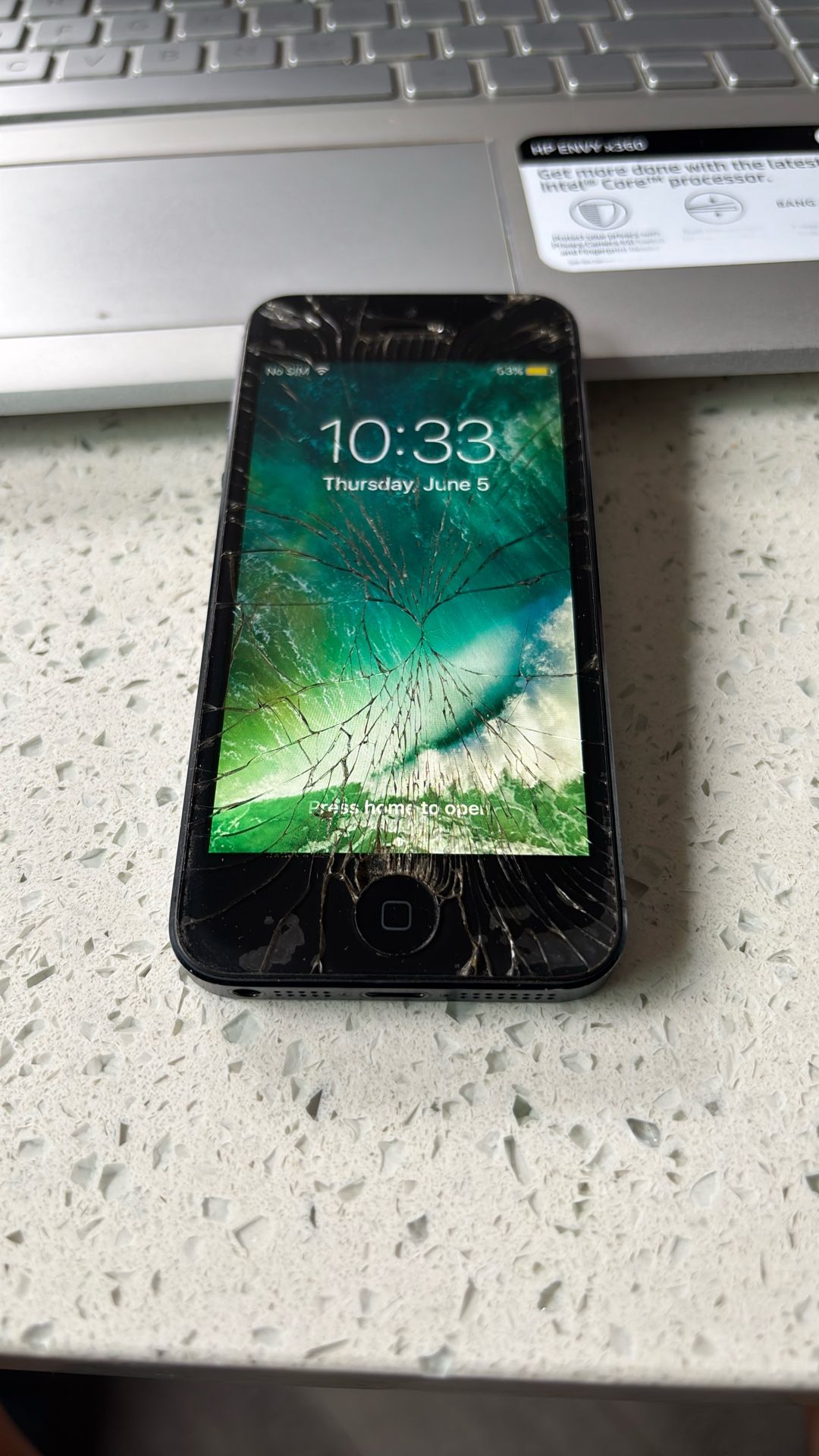 Apple iPhone 5 Unlocked 16GB
