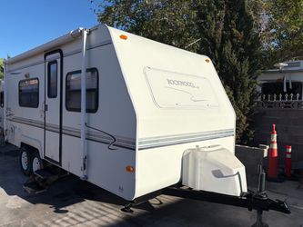 2000 RockWood Travel Trailer