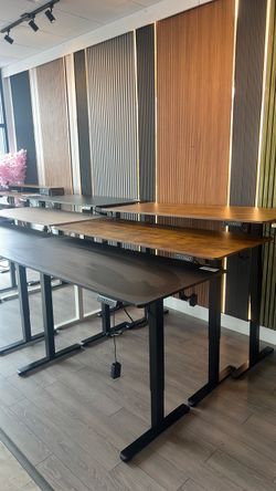 63" BRAND NEW STANDING DESK