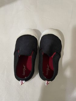 Cat & Jack Toddler Sneakers Size 6