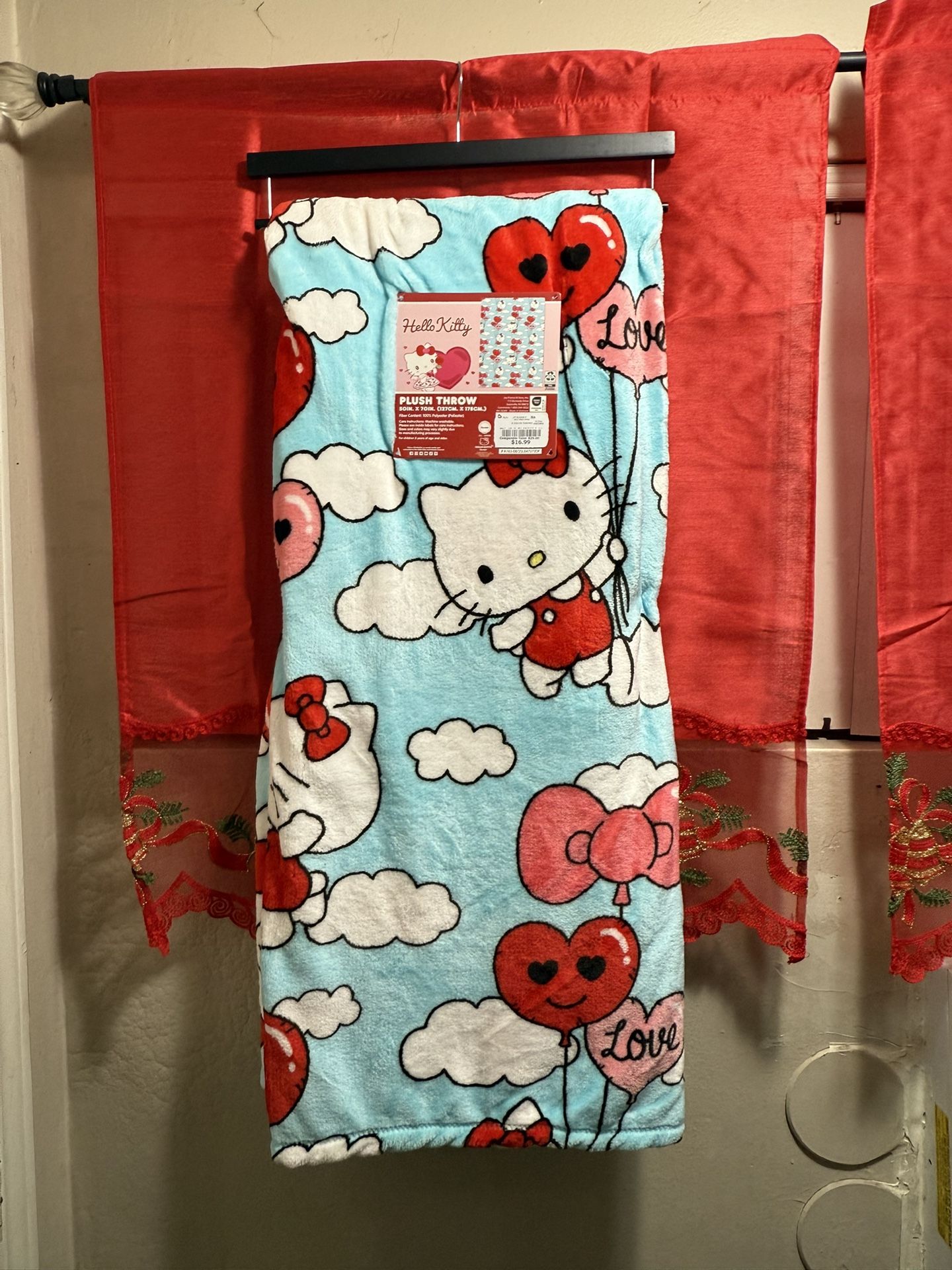 Hello Kitty Blanket 