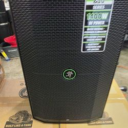 Mackie 12in Powered Speaker