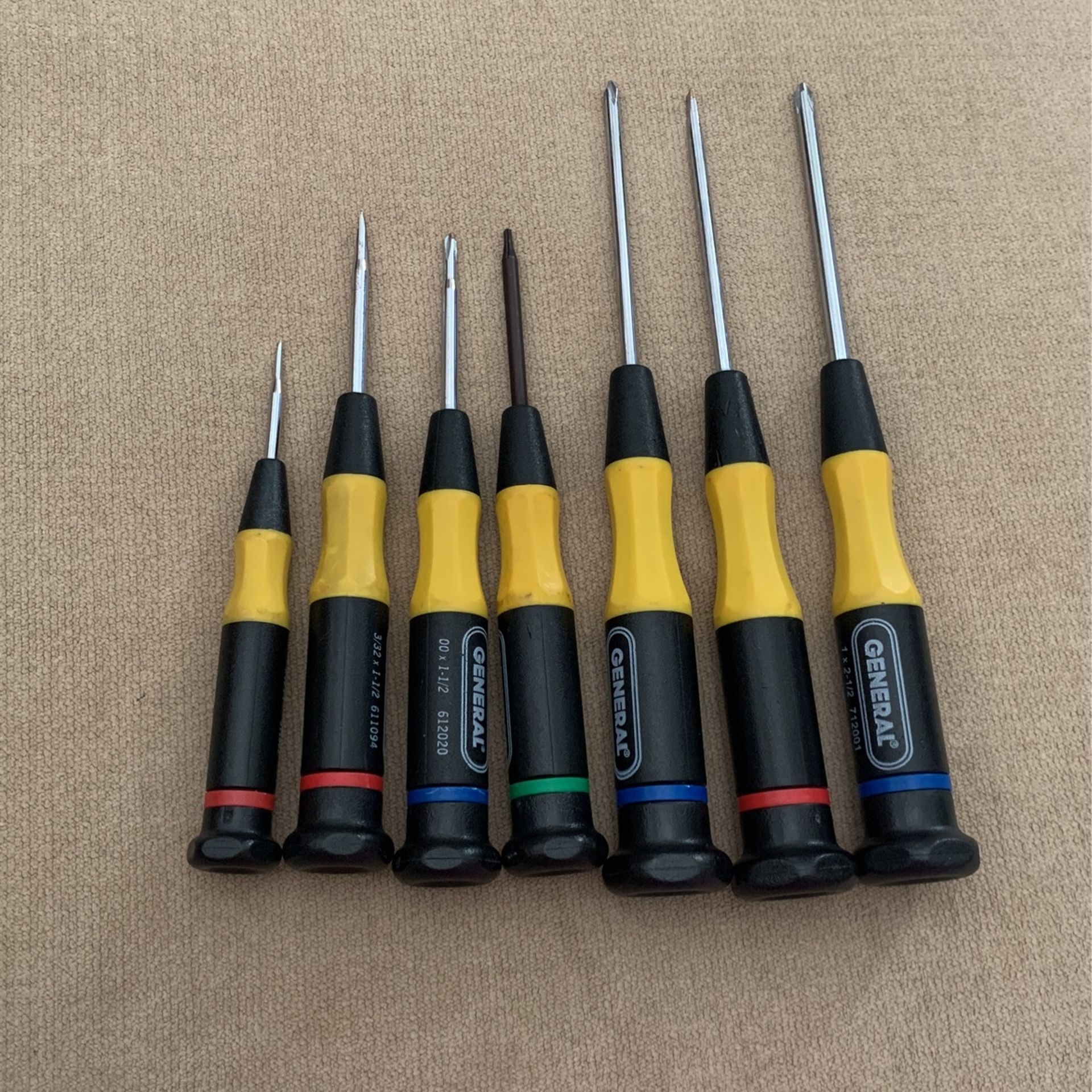 7 Piece Screw Driver Set
