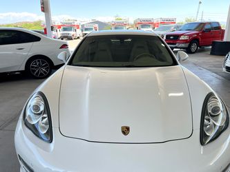 2011 Porsche Panamera