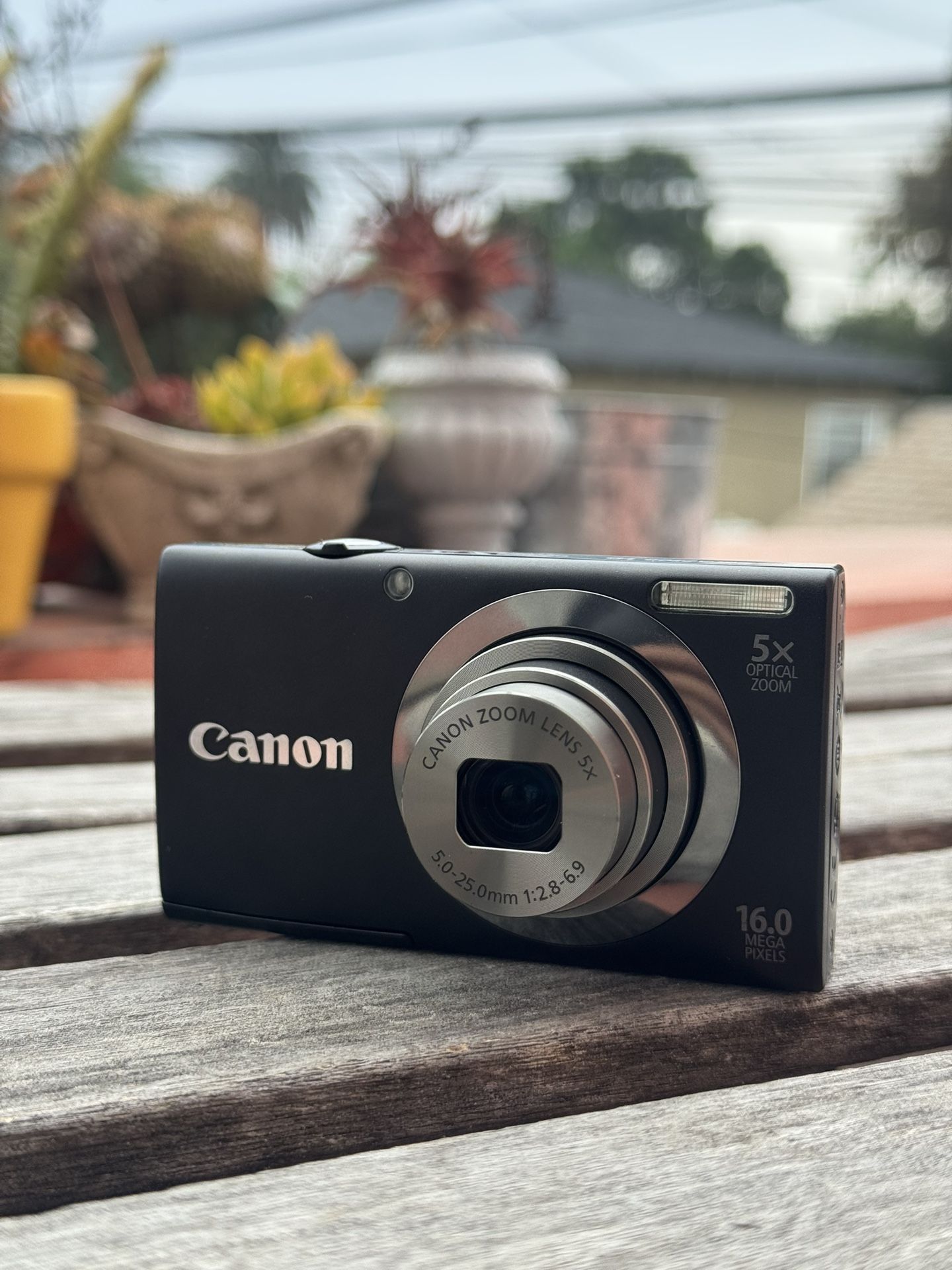 Vintage Canon Powershot A2300 - Y2K Digicam