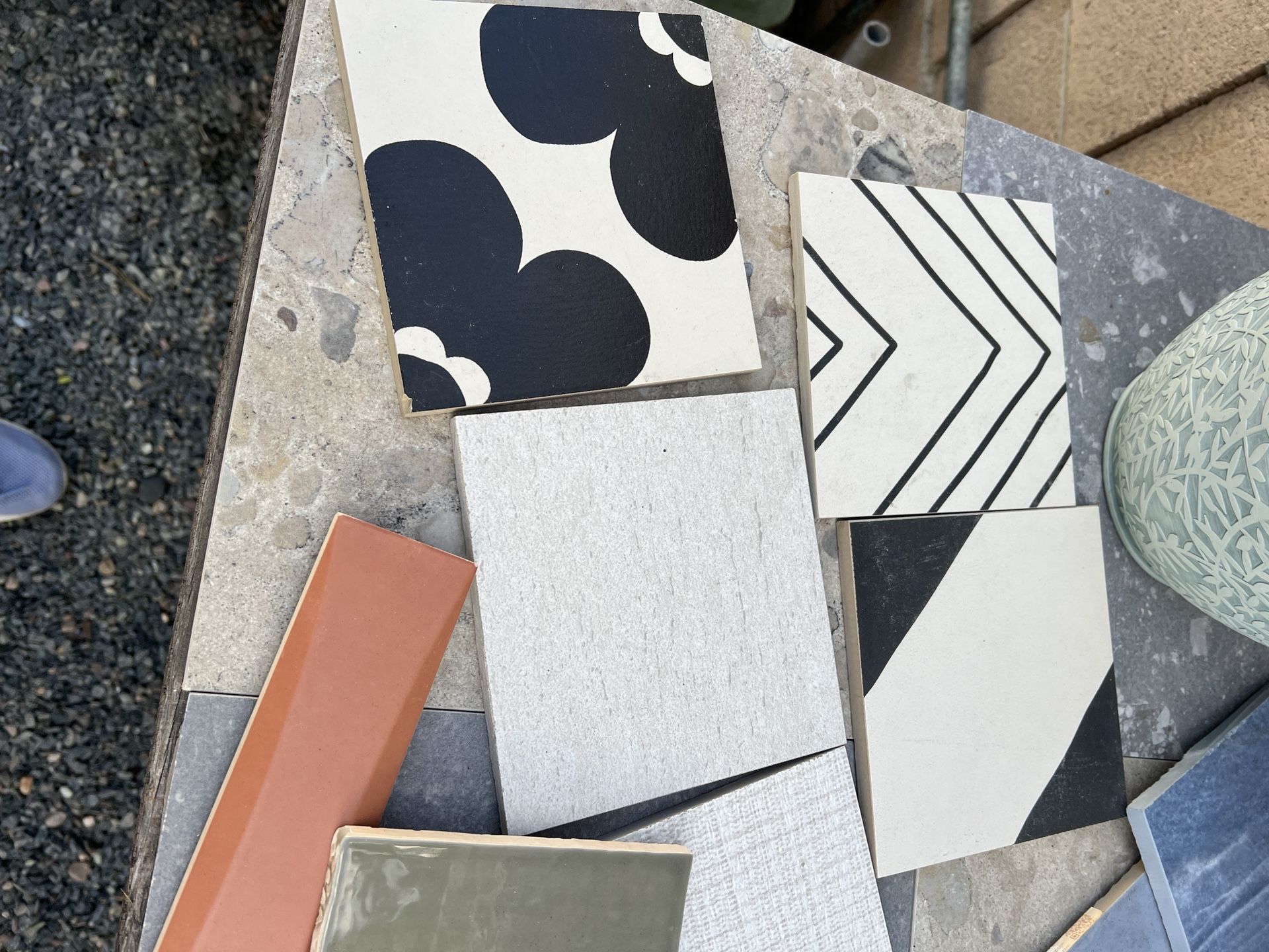 OVER 150 NEW  CERAMIC TILES - Selling As A Bundle