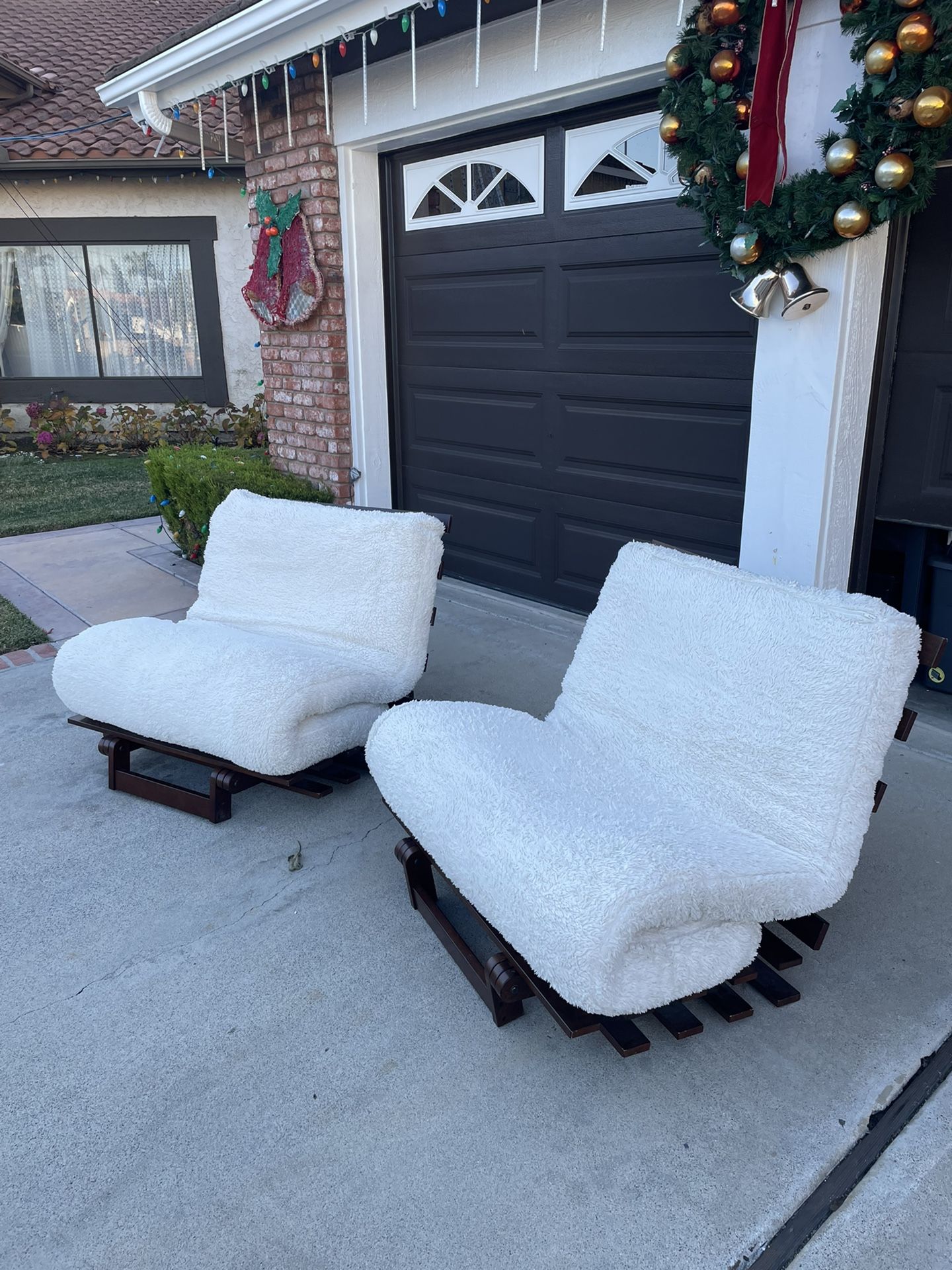 Pottery Barn Twin Sherpa Faux-Fur Futon