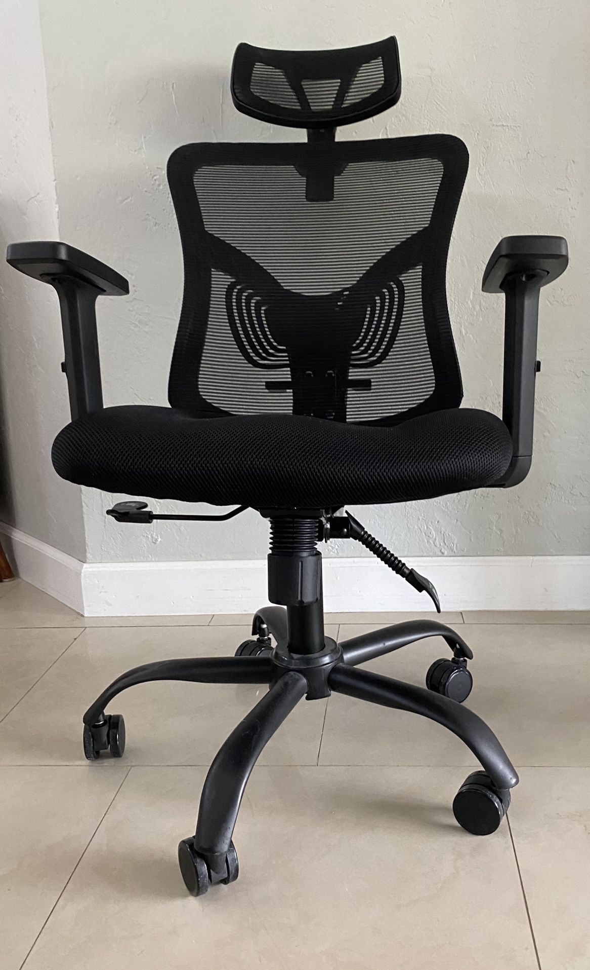 Black Office Desk Chair With Headrest
