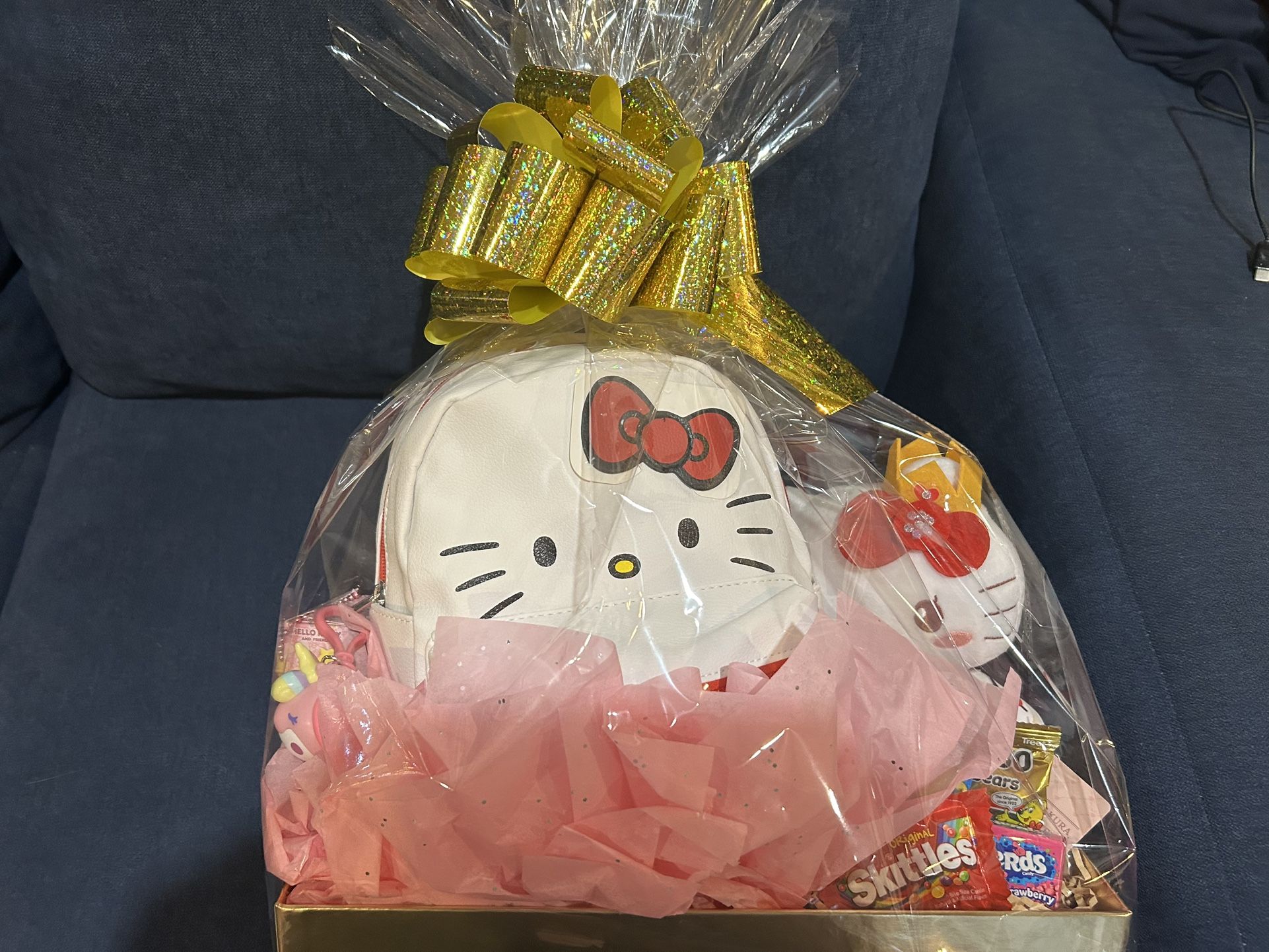 Hello Kitty And Friends Basket Mix