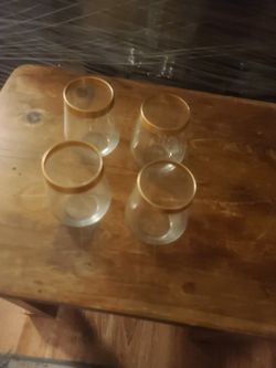 Set Of 4 Gold Trimmed Glassea