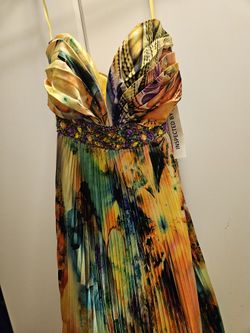 New Dress...sz 6...$50